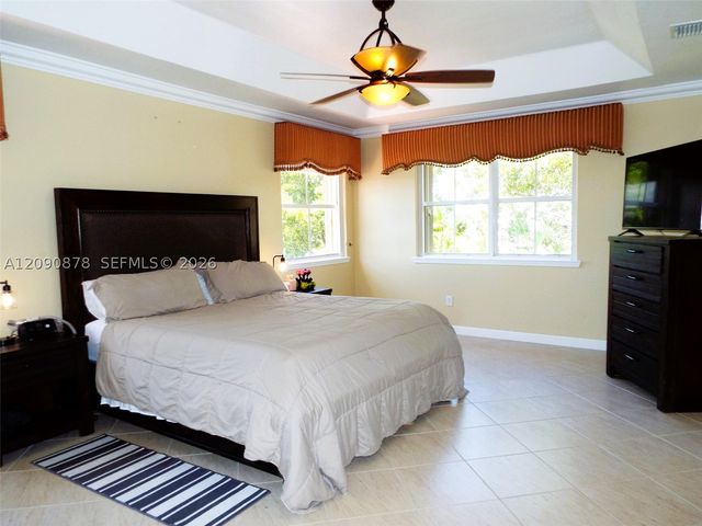 6042 SW 163rd Ave, Miami, FL 33193