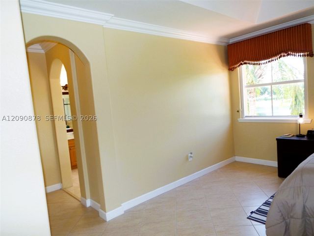 6042 SW 163rd Ave, Miami, FL 33193