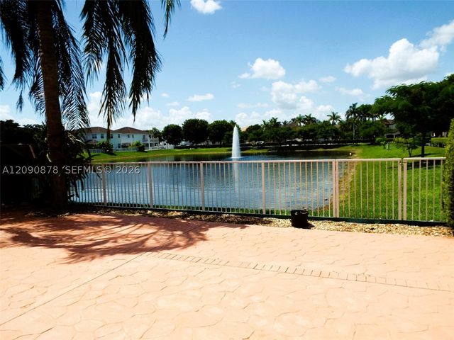 6042 SW 163rd Ave, Miami, FL 33193