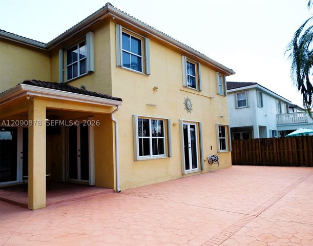 6042 SW 163rd Ave, Miami, FL 33193