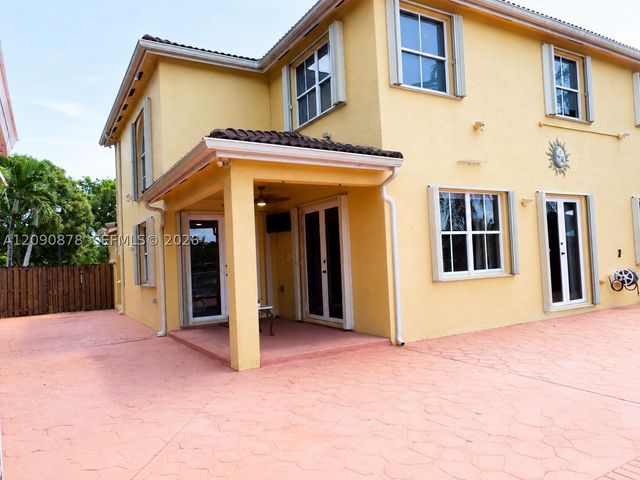 6042 SW 163rd Ave, Miami, FL 33193