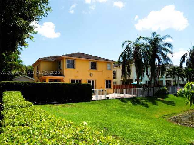 6042 SW 163rd Ave, Miami, FL 33193