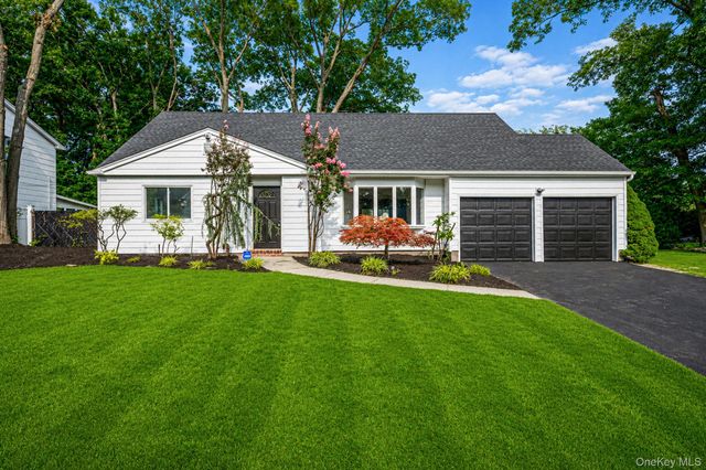 23 Dellmarie Lane, Nesconset, NY 11767