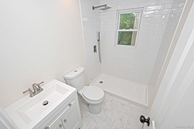 23 Dellmarie Lane, Nesconset, NY 11767