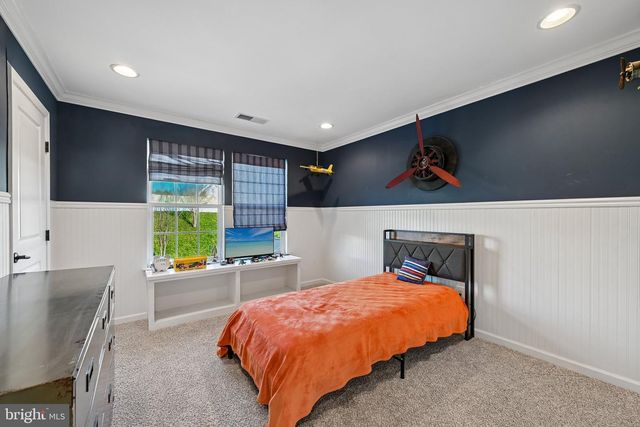 338 MEADOW CREEK DR, Westminster, MD 21158