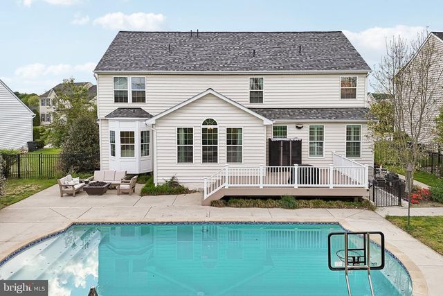 338 MEADOW CREEK DR, Westminster, MD 21158