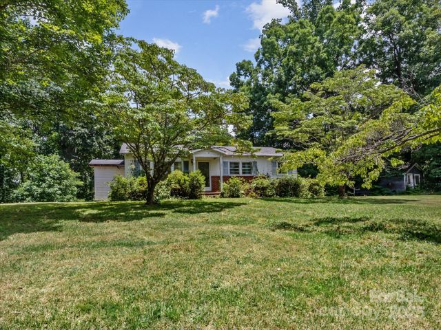 859 Stacy Hill Road, Nebo, NC 28761