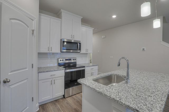1705 Tahoma Dr, Lebanon, TN 37087