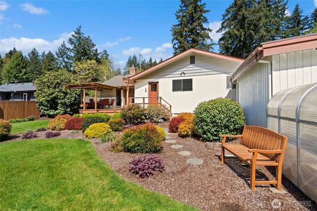 2403 Elliott Avenue NW, Olympia, WA 98502