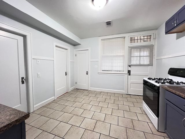 6424 S Talman Avenue 2, Chicago, IL 60629