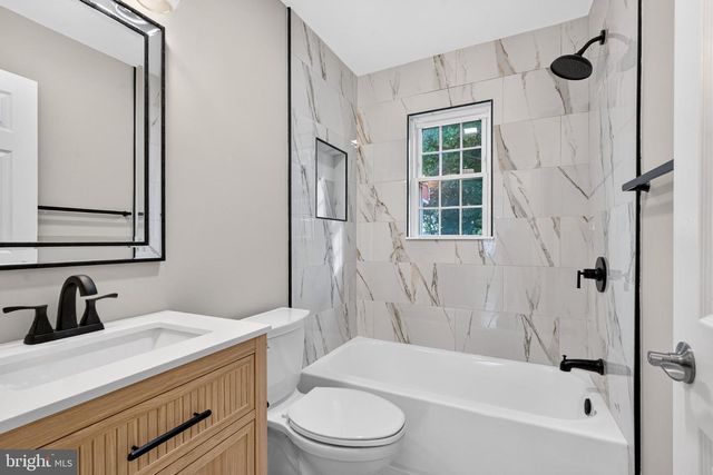 1132 STEPHEN DR, Middle River, MD 21220