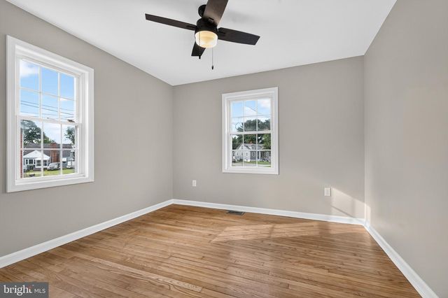 1132 STEPHEN DR, Middle River, MD 21220