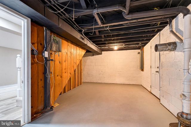 1132 STEPHEN DR, Middle River, MD 21220