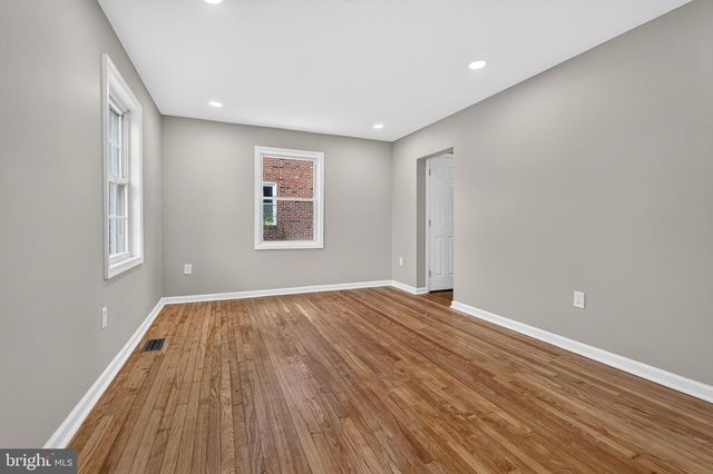 1132 STEPHEN DR, Middle River, MD 21220