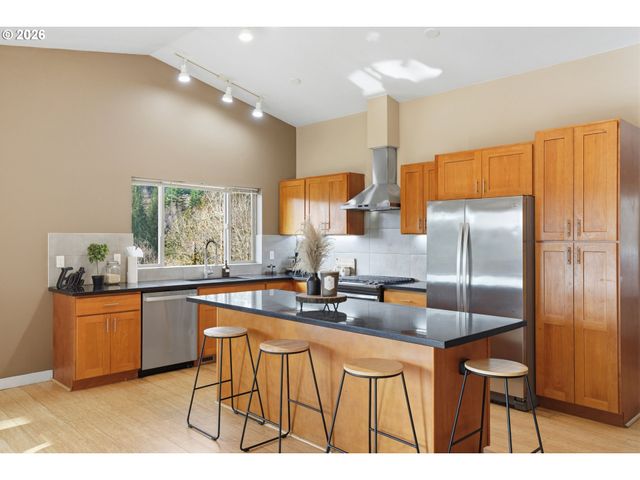 2329 Ne 380TH Ave, Washougal, WA 98671