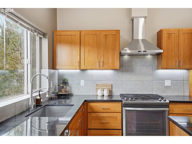 2329 Ne 380TH Ave, Washougal, WA 98671