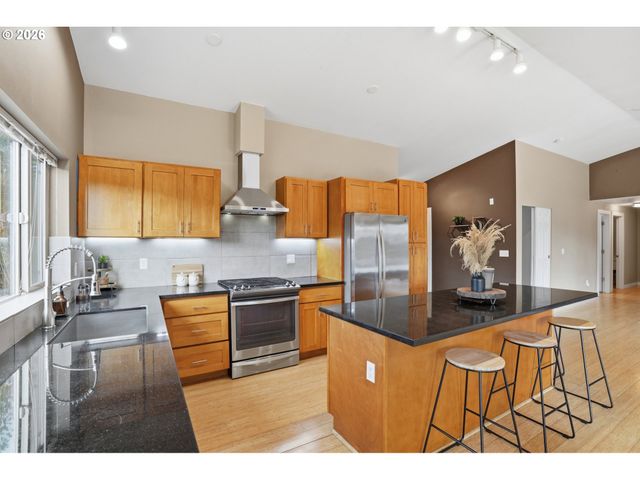 2329 Ne 380TH Ave, Washougal, WA 98671