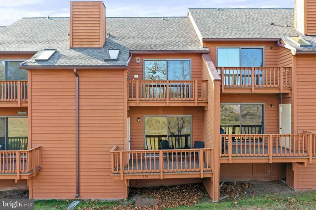 256 TECUMSEH TRL, Hedgesville, WV 25427