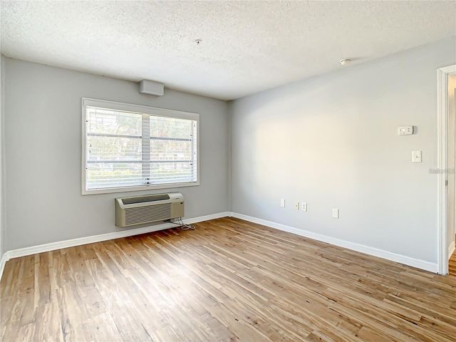 406 S CEDAR AVENUE 107, Tampa, FL 33606