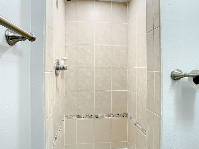 406 S CEDAR AVENUE 107, Tampa, FL 33606