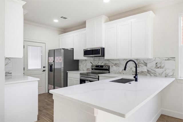 1517 Avenue D, Fort Worth, TX 76104