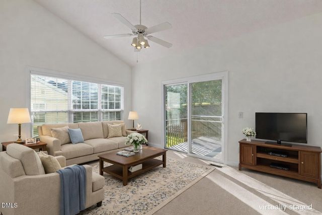 105 Rockport Ridge Way, Cary, NC 27519