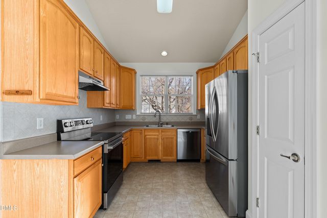 105 Rockport Ridge Way, Cary, NC 27519