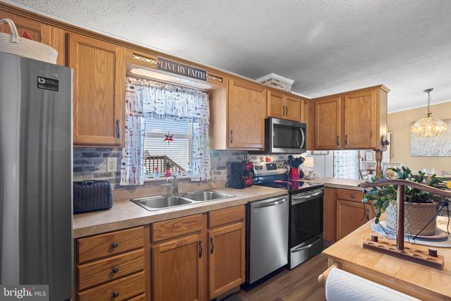 32 STONEHILL PARK, Annville, PA 17003