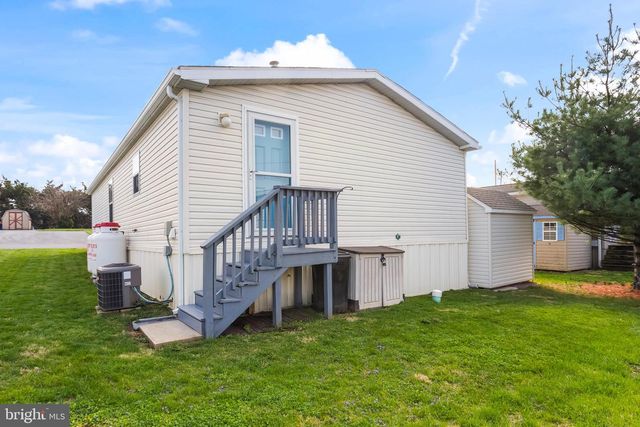 32 STONEHILL PARK, Annville, PA 17003