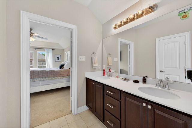 3704 Wrexham Street, Frisco, TX 75036