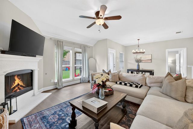 3704 Wrexham Street, Frisco, TX 75036