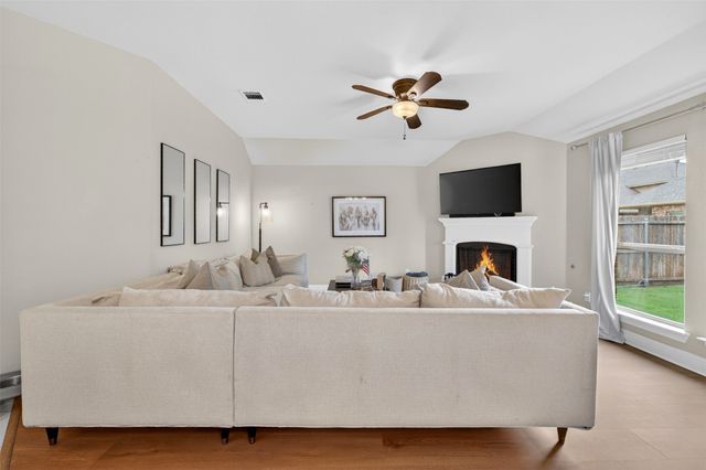 3704 Wrexham Street, Frisco, TX 75036