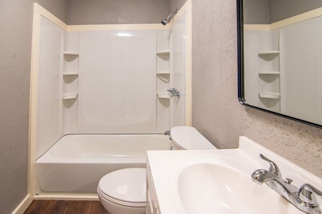 912 Lou Avenue, Sweetwater, TX 79556