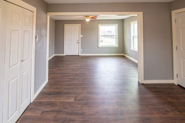 912 Lou Avenue, Sweetwater, TX 79556