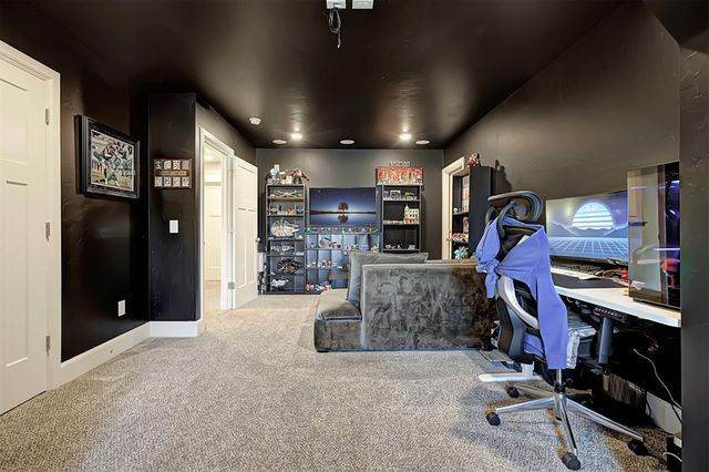 11517 NW 107th Street, Yukon, OK 73099