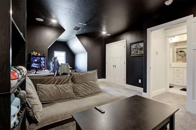 11517 NW 107th Street, Yukon, OK 73099