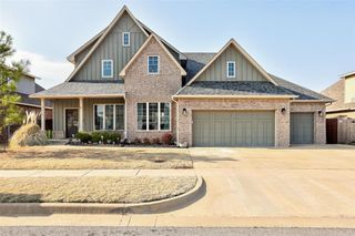11517 NW 107th Street, Yukon, OK 73099