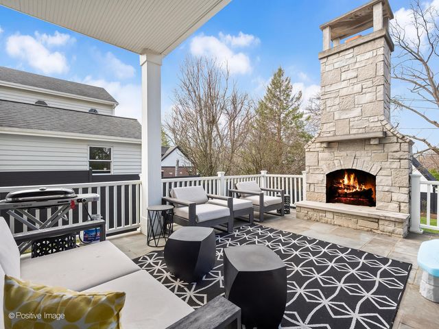 430 N Adams Street, Hinsdale, IL 60521