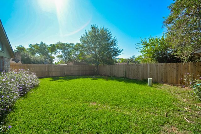 13630 Oleoke Lane, Houston, TX 77015