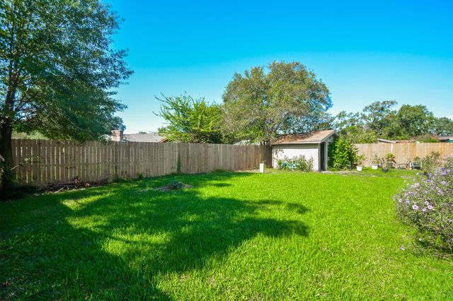 13630 Oleoke Lane, Houston, TX 77015