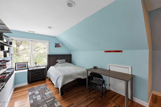 202 Montford Hall Court, Cary, NC 27519