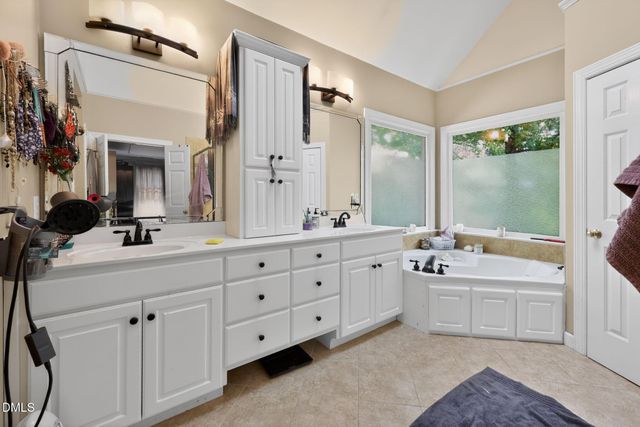 202 Montford Hall Court, Cary, NC 27519