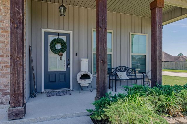 216 Shadow Pointe Road, Thibodaux, LA 70301