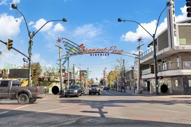 909 Canosa Avenue, Las Vegas, NV 89104