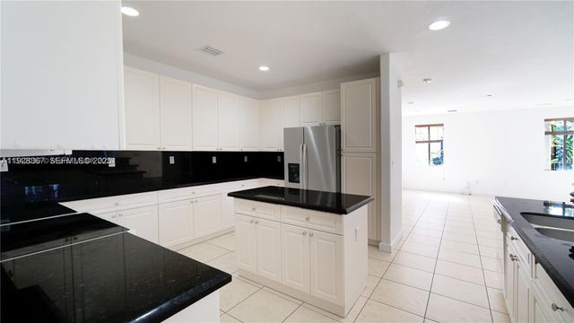 7507 SW 189th St 7507, Cutler Bay, FL 33157