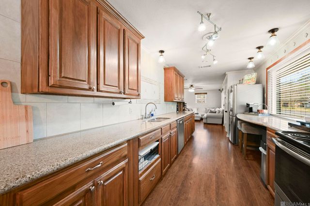 7022 Boone Ave, Baton Rouge, LA 70808