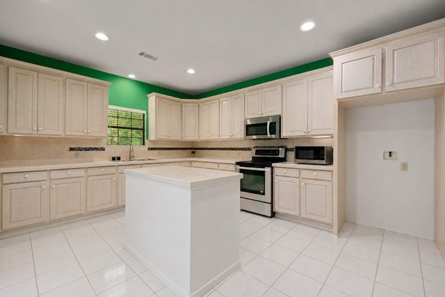 1117 Mesa Verde Drive, Missouri City, TX 77489
