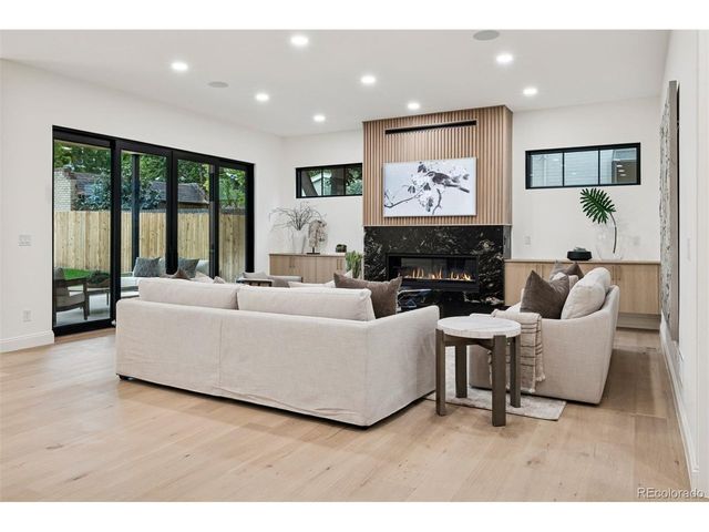 1208 S Vine St, Denver, CO 80210