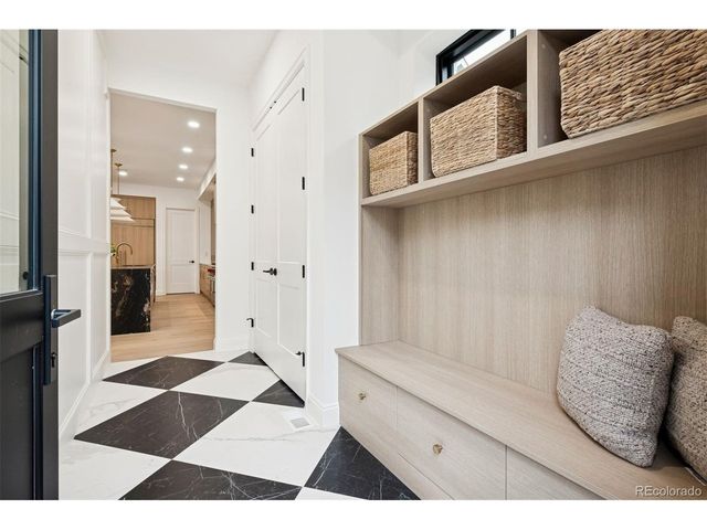 1208 S Vine St, Denver, CO 80210