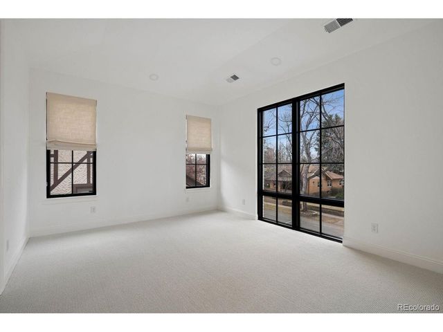 1208 S Vine St, Denver, CO 80210